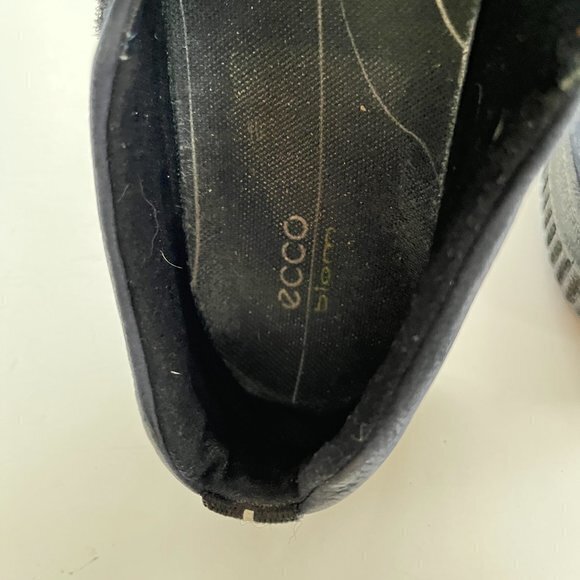 ECCO BLUE SUEDE MARY JANE FLATS LOAFERS LEATHER WOMENS SIZE 40 US 9 9.5 WALKING - Picture 7 of 10